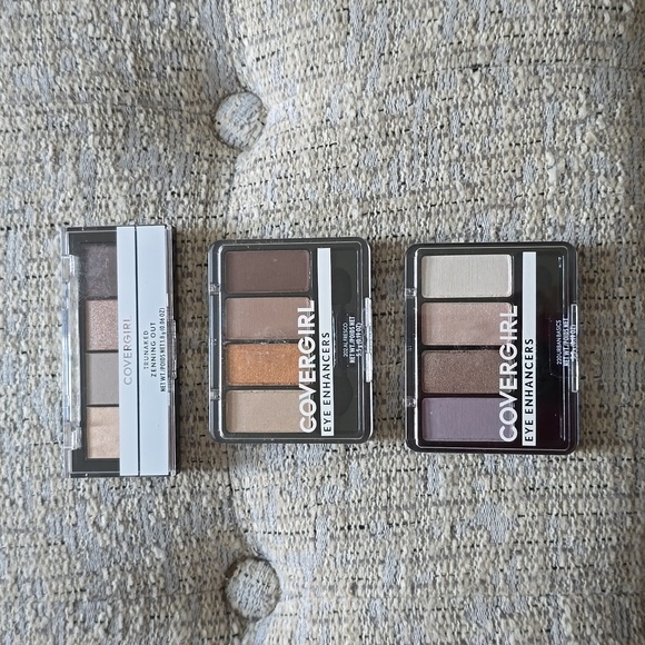 COVERGIRL BRAND WOMEN'S EYESHADOW PALETTES BUNDLE OF 3 - Picture 2 of 5